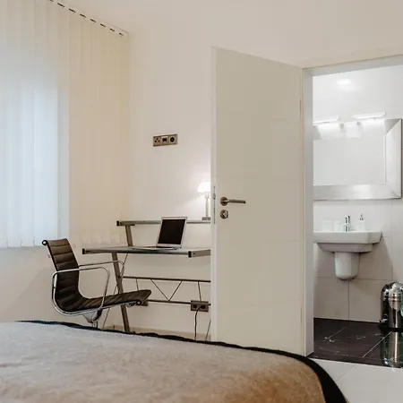 Neue Technologie Systemloesungen Gmbh 아파트 *